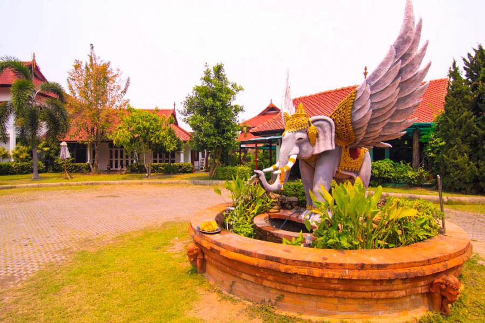 Karinthip Village Chiang Mai Luaran gambar