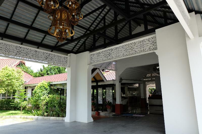 Karinthip Village Chiang Mai Luaran gambar